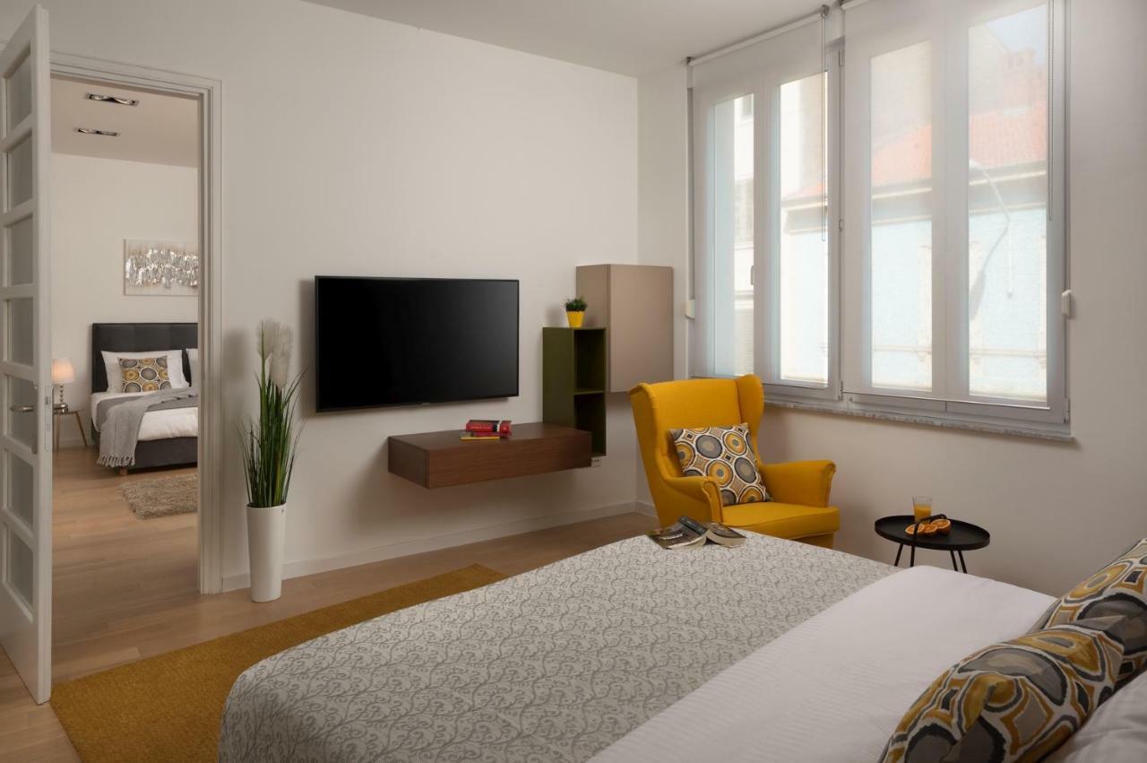 Carducci Apartment - Center PUY Eksteriør bilde
