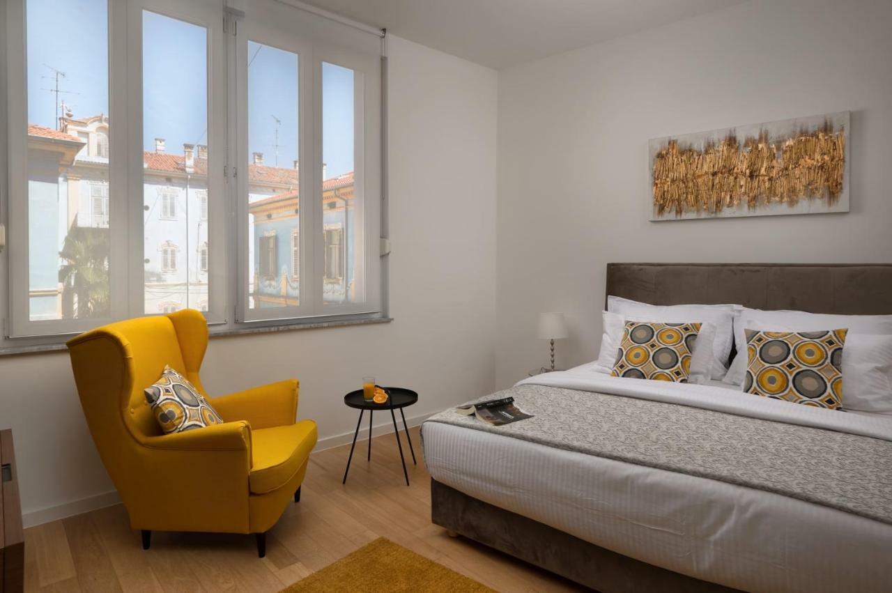 Carducci Apartment - Center PUY Eksteriør bilde